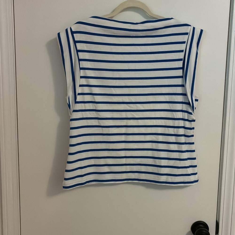Striped Blue and White Cap-Sleeve Tee - Brand: - Picture 4 of 6